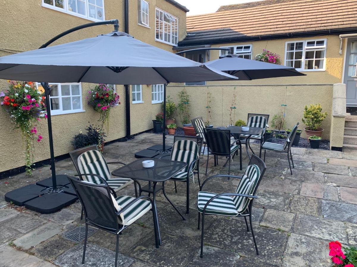 Bridge Farm Hotel Лидс Экстерьер фото
